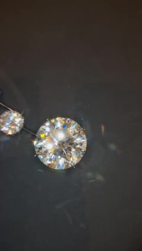 54.03 ct Round Diamond Necklace