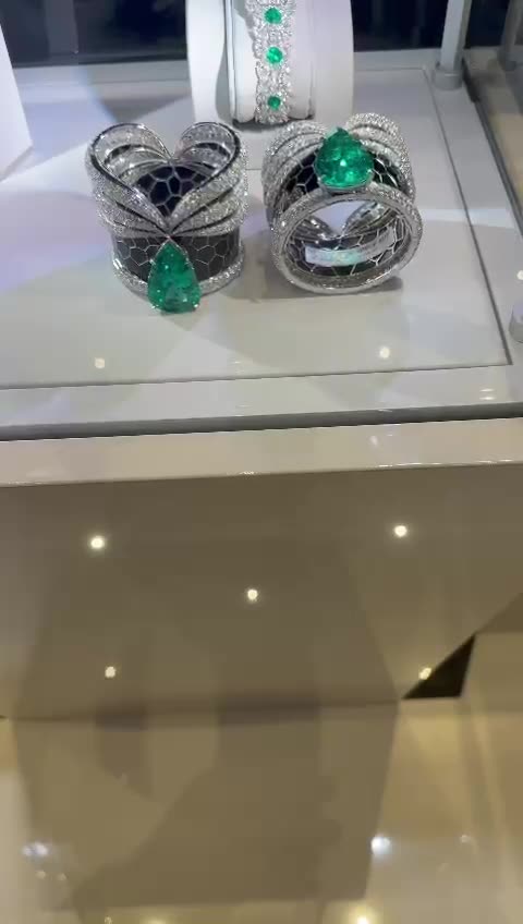 Triple-Stone Ring