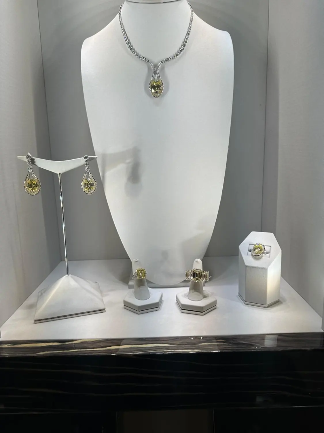 Yellow Diamond Jewelry Suite